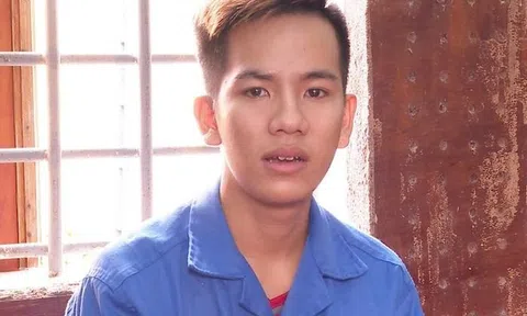 Vĩnh Long: Bắt kẻ đâm chết người trong quán bida vì... nhìn "đểu"