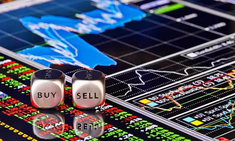 Lăng kính chứng khoán 6/12: Nhiều khả năng có phiên rung lắc