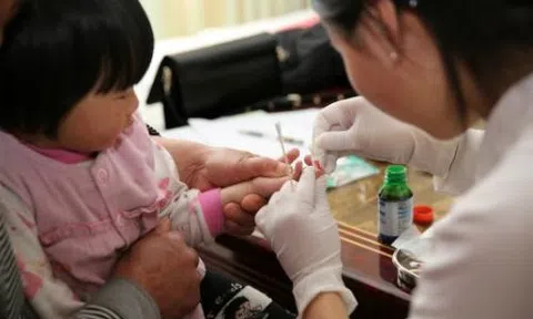 Ngoài vi chất sắt, Kẽm là vi chất quan trọng cho quá trình tạo máu
