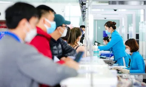 Ngày cuối nghỉ lễ, sân bay Nội Bài, Tân Sơn Nhất đón gần 180.000 khách