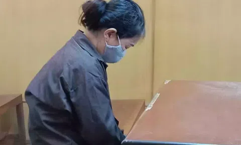 Người vợ bật khóc khai những ấm ức khiến chị tạt xăng, đốt chồng
