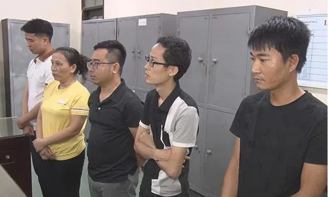 Triệt phá đường dây làm giả giấy phép lái xe, thu lợi 5 tỷ đồng