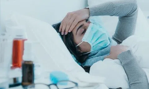 Thêm hai triệu chứng Covid-19 kéo dài: Rụng tóc và giảm ham muốn tình dục