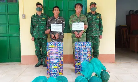 Kon Tum: Bắt 2 đối tượng vận chuyển hàng cấm từ Lào về Việt Nam