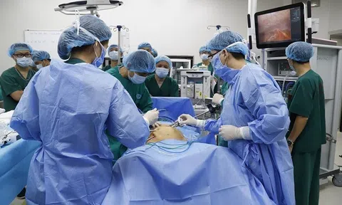 Tưởng bị nhiệt miệng, đi khám mới biết mắc ung thư giai đoạn cuối