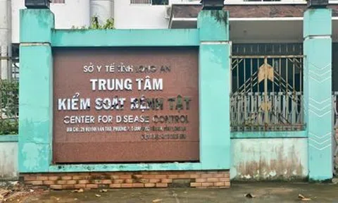 Cần làm rõ dấu hiệu CDC Long An mua kit test Covid-19 cao hơn thị trường