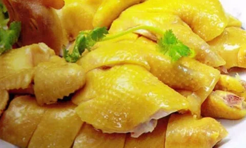 Chuyên gia chỉ ra 4 bộ phận nên hạn chế ăn của gà