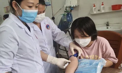 Bắc Kạn: Thông tin mới nhất vụ hơn 700 học sinh tại 1 huyện phải nghỉ học vì sốt và ốm