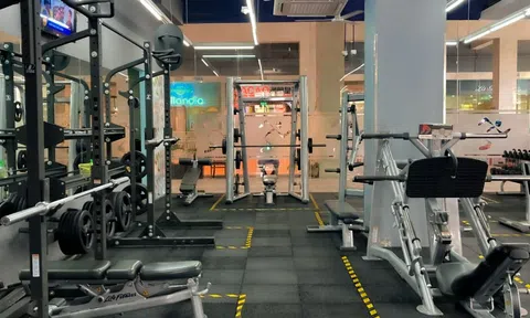 Bị sa thải vì thường xuyên... trốn làm đi tập gym