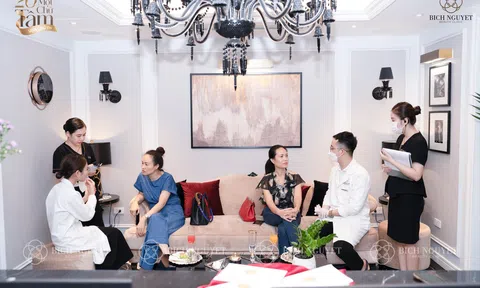 Bùng Nổ Sự Kiện Làm Đẹp Lớn Nhất Năm: Xây dựng phác đồ làm đẹp cá nhân hóa cùng bác sĩ 