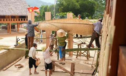Triển lãm Man Kháu: Từ cơm lam, rượu cần đến hành trình góp mặt trong 50 sáng kiến toàn cầu