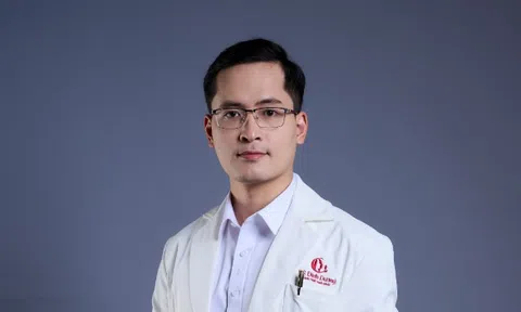 Bác sĩ Đình Dương: “Không có ca mũi đẹp nếu phải đánh đổi bằng rủi ro”