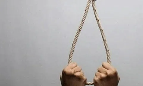 Điều tra vụ cặp vợ chồng tử vong trong tư thế treo cổ ở kho chứa hàng