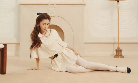Rộ tin Angelababy hẹn hò bạn trai kém tuổi sau ly hôn, blogger xứ Trung tiết lộ