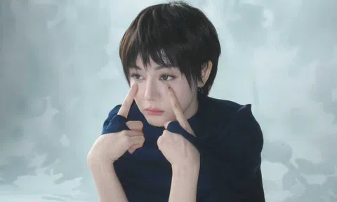 Địch Lệ Nhiệt Ba báo tin bình an sau khi bị mắc kẹt ở Dubai, fan vẫn kêu gọi rời công ty quản lý