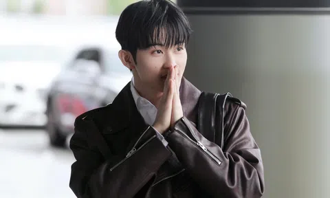 Nam thần tượng bất ngờ thông báo rời nhóm sau 10 năm gắn bó, fan sốc nặng không thể tin nổi