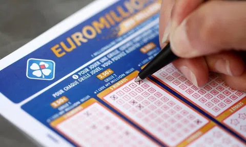 Người phụ nữ may mắn liên tục trúng xổ số khiến cơ quan chức năng vào cuộc điều tra