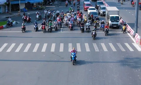 5 trường hợp vượt đèn đỏ phổ biến sẽ không bị xử phạt, người dân cần nắm rõ 