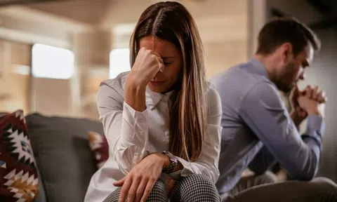 'Chồng ngoại tình với em họ - Tôi đã đợi 6 tháng để trả thù hoàn hảo'