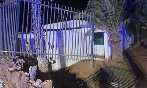 Nữ tài xế say rượu lái xe lao vào nhóm người đi bộ trên vỉa hè khiến em bé 5 tháng tuổi tử vong