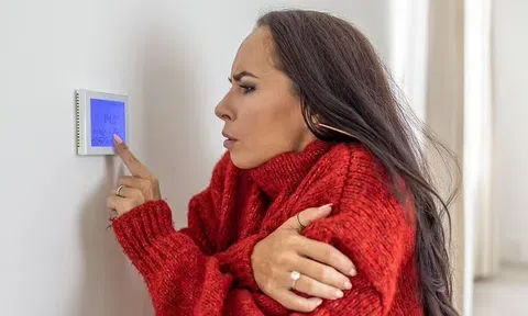 Luôn thấy lạnh, tăng cân là dấu hiệu cảnh báo căn bệnh mất nhiều năm mới phát hiện ra