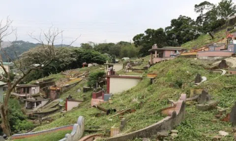 Mở quan tài sau 60 năm, cả gia đình 'chết lặng' khi thi thể vẫn nguyên vẹn: Hé lộ điều đáng sợ phía sau