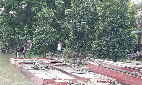 Nam Định: Cảnh sát nổ súng bắt “cát tặc” trên sông Ninh Cơ