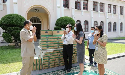 Vinamilk dành hơn 2 triệu sản phẩm dinh dưỡng hỗ trợ tuyến đầu chống dịch Covid-19