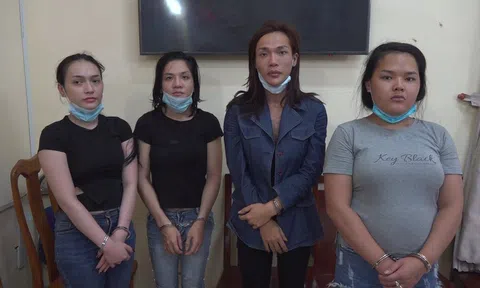4 "trai đẹp" đi phẫu thuật chuyển giới để gạ bán dâm, trộm cắp