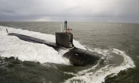 FBI bắt giữ vợ chồng kỹ sư Mỹ bí mật bán công nghệ tàu ngầm hạt nhân