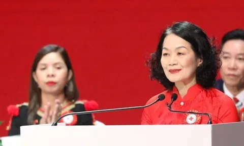 Bà Bùi Thị Hòa được bầu giữ chức Chủ tịch Hội Chữ thập đỏ Việt Nam lần thứ XI, nhiệm kỳ 2022-2027