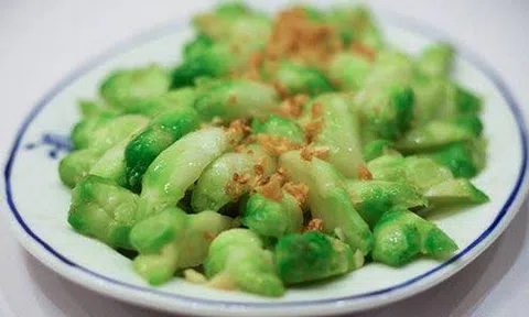 Sau Tết ngập thịt mỡ, nhiều người tìm đến loại rau “vàng xanh” giúp nhẹ bụng, đỡ mệt