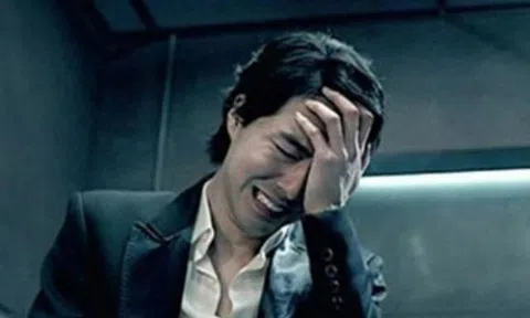 Nghe tin vợ cũ chuẩn bị cưới người khác, tôi đứng dưới chung cư của cô ấy suốt một đêm