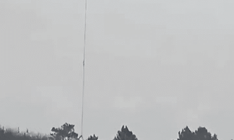 Chi gần 40 triệu thuê drone đưa linh cữu nặng gần 500kg lên núi an táng