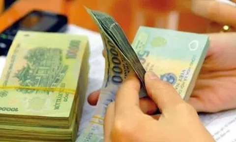 Khi nào cán bộ, công chức, viên chức được nâng lương vượt một bậc theo Nghị định 179?