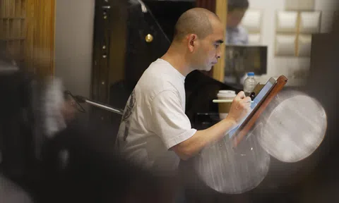 Nhạc sĩ Đức Trí và các nghệ sĩ miệt mài tập luyện cho live concert "Tựa như gió phiêu du"