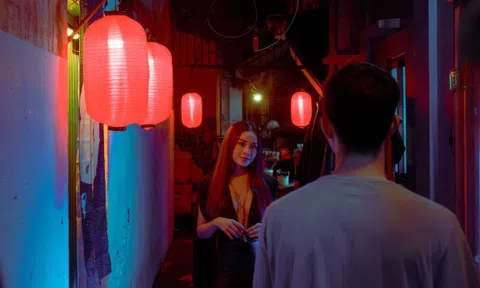 Chi Pu tái xuất điện ảnh, hóa "nữ chủ" ma cà rồng trong phim mới