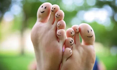 5 dấu hiệu của một bàn chân khỏe mạnh và loạt bất thường không thể bỏ qua