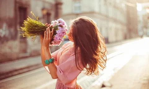 Phụ nữ có 3 thứ này sẽ trẻ lâu hơn, chẳng cần đi spa hay kem dưỡng tiền triệu