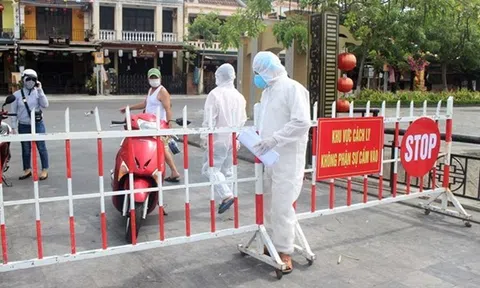 7 người trong một gia đình cùng mắc COVID-19