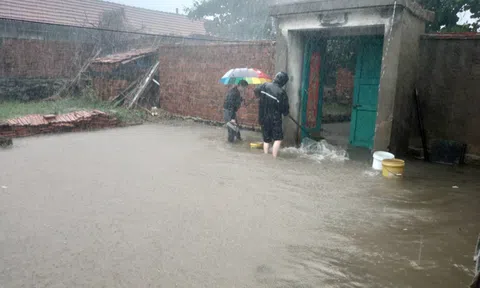 Trung Quốc phát báo động đỏ đầu tiên trong năm vì bão Bavi