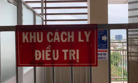 Tìm người tiếp xúc 3 ca mắc COVID-19 rời khu cách ly