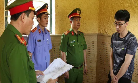 Chiếm đoạt 15 tỷ đồng, nhân viên ngân hàng BIDV bị khởi tố