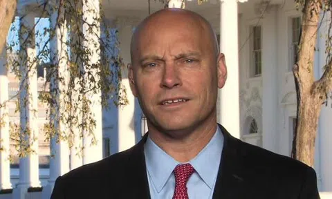 Trợ lý cấp cao của Phó Tổng thống Mỹ mắc COVID-19