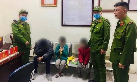Hà Nội: Người đàn ông dẫn 3 con nhỏ định nhảy cầu tự tử