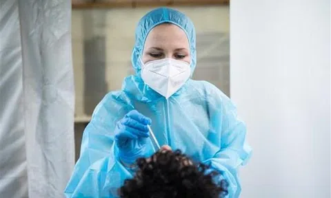 Đức triển khai chiến dịch tiêm chủng vắcxin COVID-19 trên toàn quốc