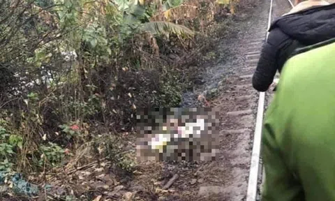 Phát hiện thi thể bé trai bị bỏ cạnh đường tàu