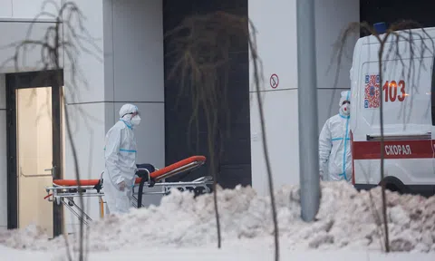 Hơn 186.000 người Nga tử vong vì COVID-19, con số cao gấp ba lần công bố