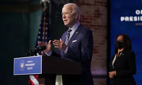 Ông Biden chỉ trích chính quyền Trump về tốc độ phân phối vắc-xin ngừa COVID-19