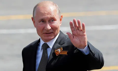 Rộ tin đồn người kế nhiệm Tổng thống Putin, điện Kremlin nói gì?